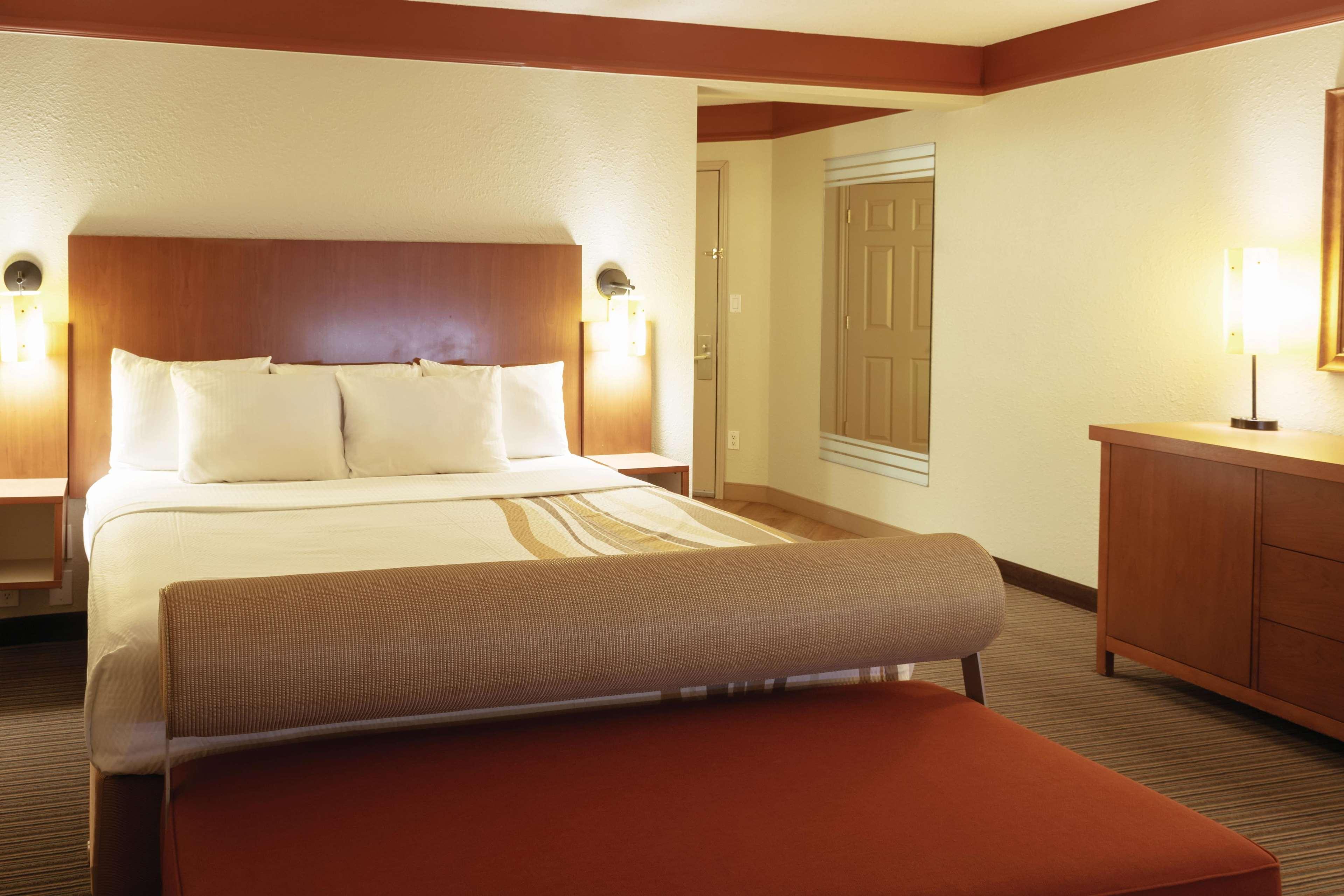 La Quinta By Wyndham Atlanta Ballpark/Galleria Smyrna Dış mekan fotoğraf
